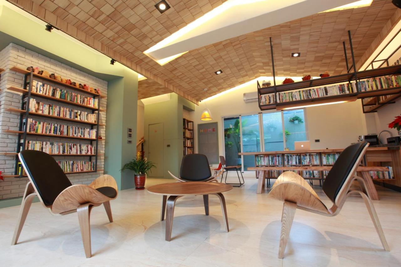 坡岸長堤民宿 Leveeside House Хуалянь Экстерьер фото