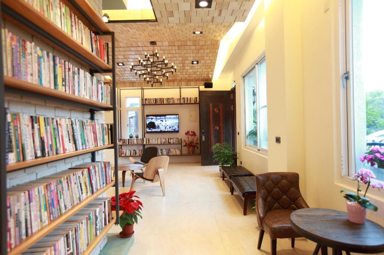 坡岸長堤民宿 Leveeside House Хуалянь Экстерьер фото